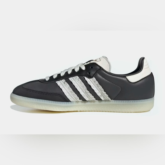 Adidas Samba OG Shoe - Picture 3 of 11